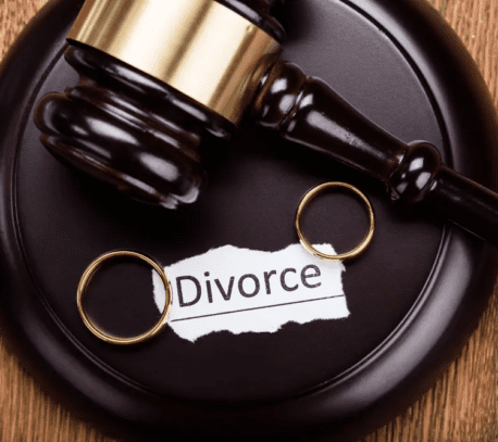 How to Choose the Right Divorce Attorney for Your Case